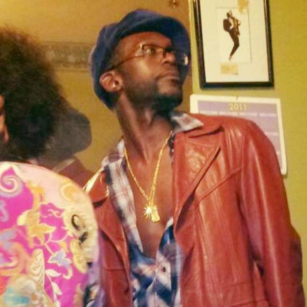 Meet your Posher, Demario